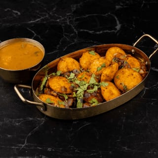Ghee Kaaram Fried Button Idly