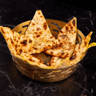 Stuffed Paneer Naan